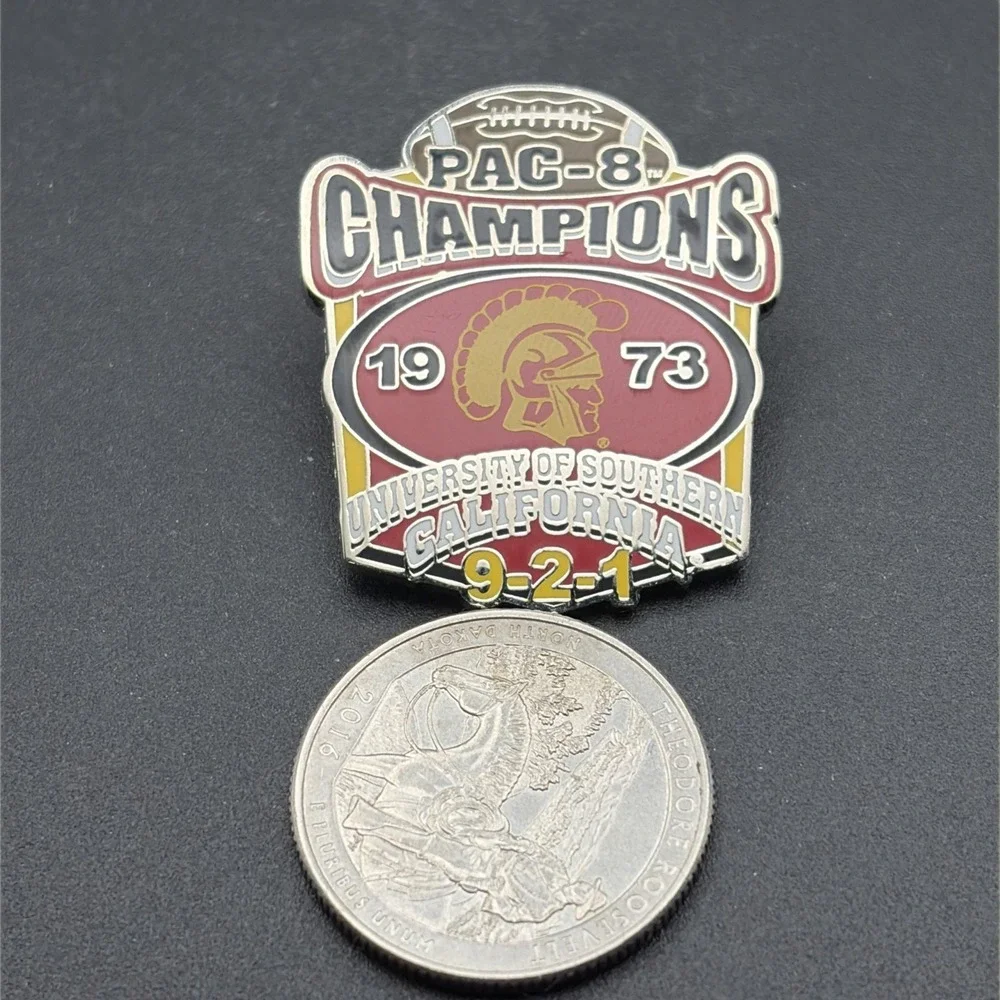 University of Southern California USC Football 1973 PAC-8 Champions Lapel Pin‎